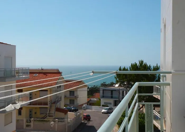 Daire Rua Professora Virgilia Bloco A Porta N 2 1 Esq *